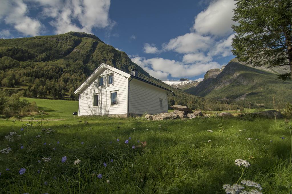 Hansali Holiday Home Fjaerland Dış mekan fotoğraf